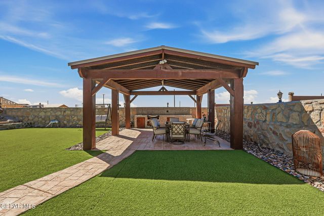 14308 Paraiso Drive, Horizon City, TX 79928