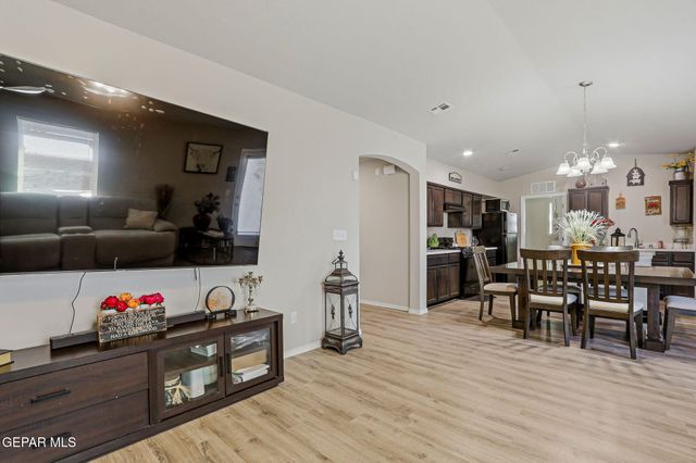 14308 Paraiso Drive, Horizon City, TX 79928