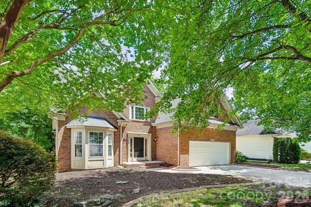 2622 Billings Park Drive, Charlotte, NC 28213