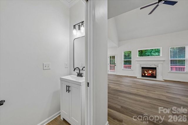 2622 Billings Park Drive, Charlotte, NC 28213