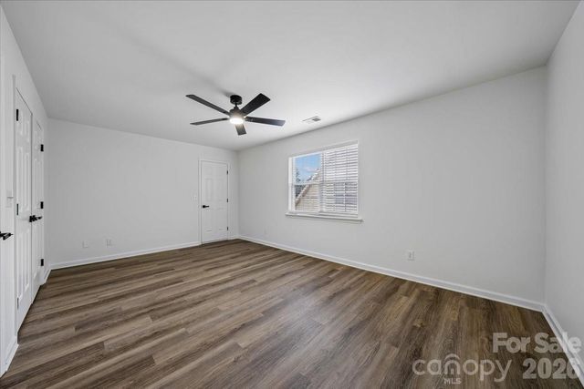 2622 Billings Park Drive, Charlotte, NC 28213