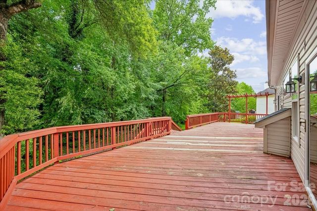 2622 Billings Park Drive, Charlotte, NC 28213