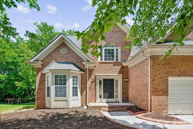 2622 Billings Park Drive, Charlotte, NC 28213