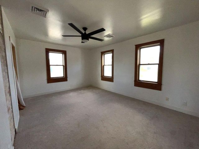 212 N WATER STREET, Algoma, WI 54201