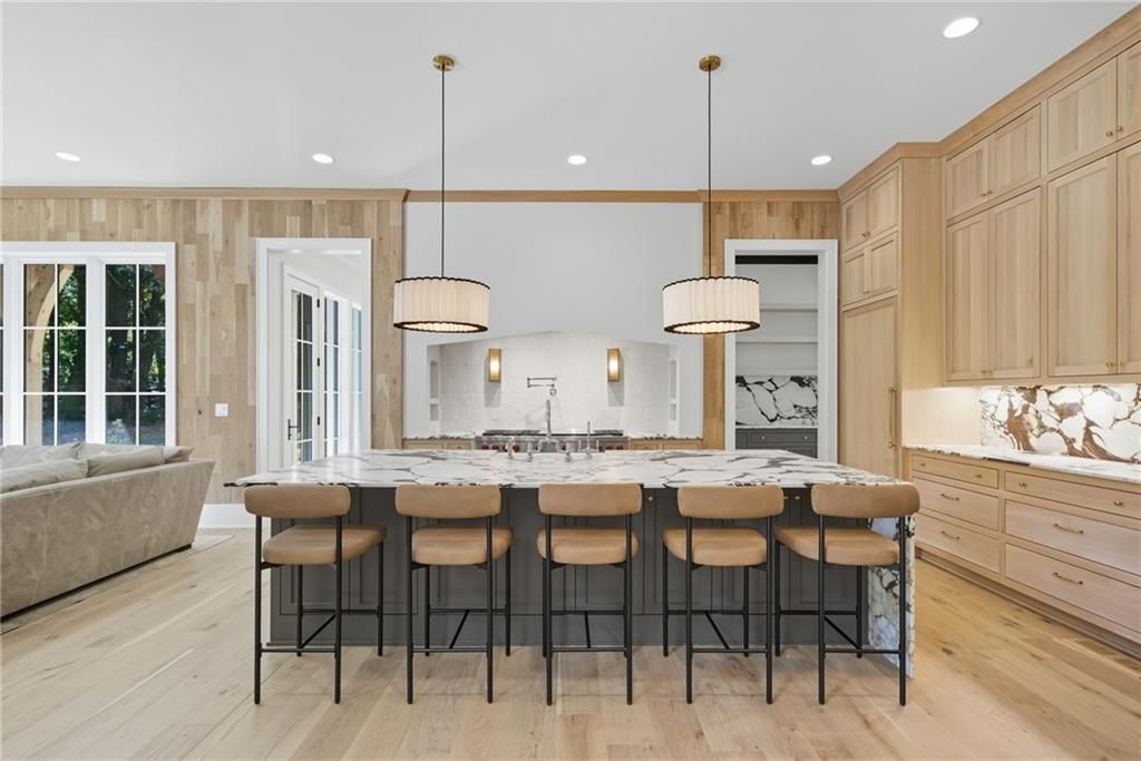 Image 15 of property listing at 14801 HOPEWELL Road, Alpharetta, GA 30004
