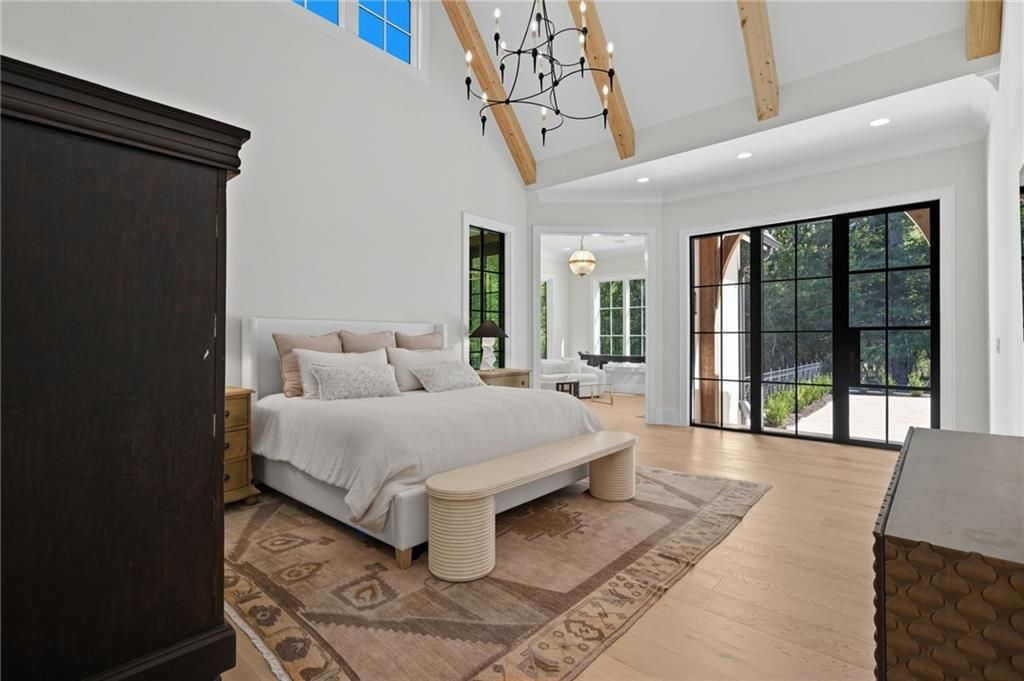 Image 24 of property listing at 14801 HOPEWELL Road, Alpharetta, GA 30004