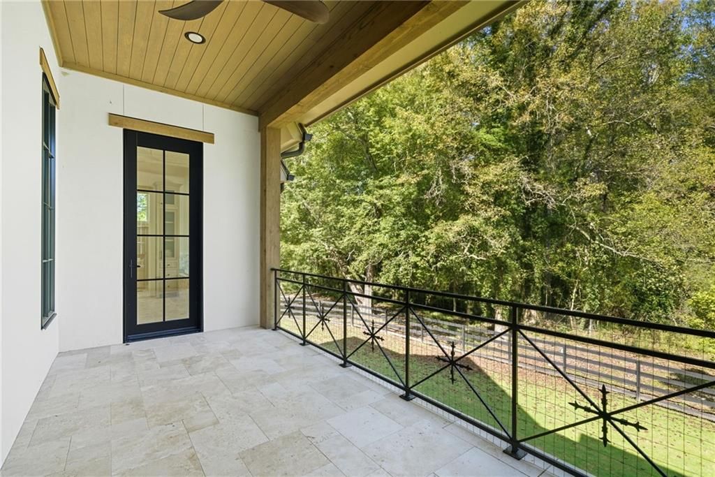 Image 27 of property listing at 14801 HOPEWELL Road, Alpharetta, GA 30004