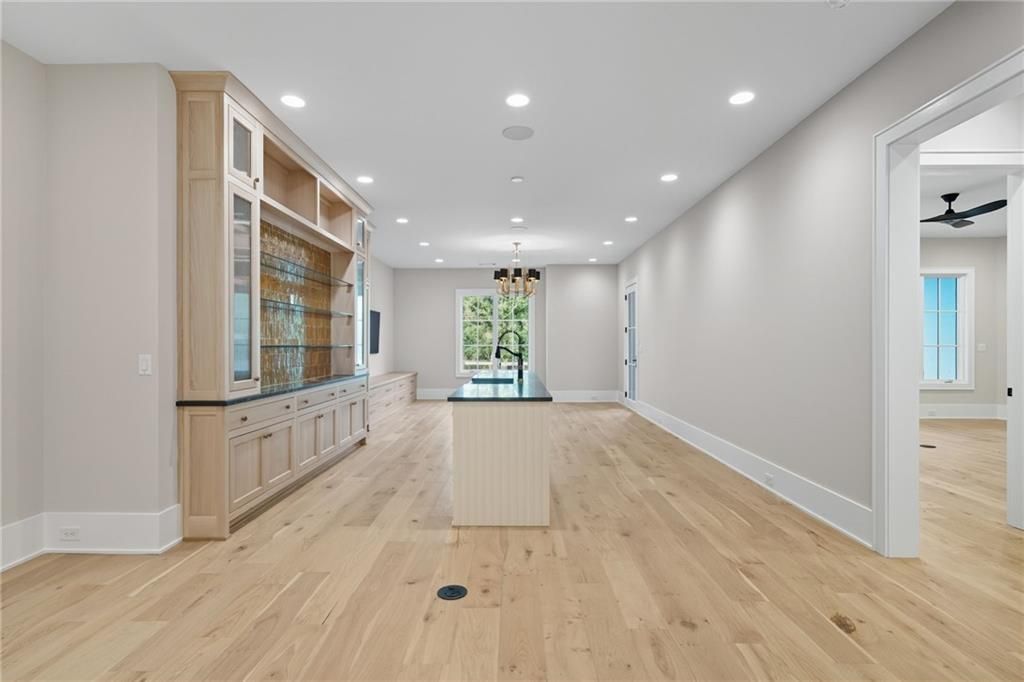 Image 44 of property listing at 14801 HOPEWELL Road, Alpharetta, GA 30004