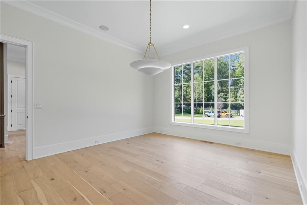 Image 53 of property listing at 14801 HOPEWELL Road, Alpharetta, GA 30004