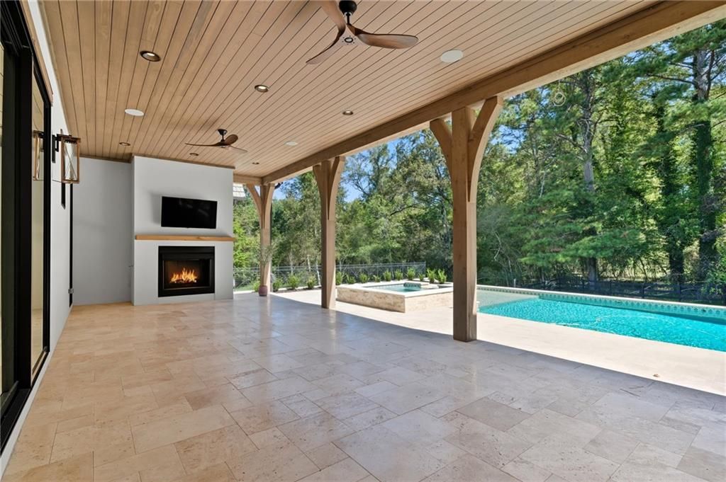 Image 57 of property listing at 14801 HOPEWELL Road, Alpharetta, GA 30004