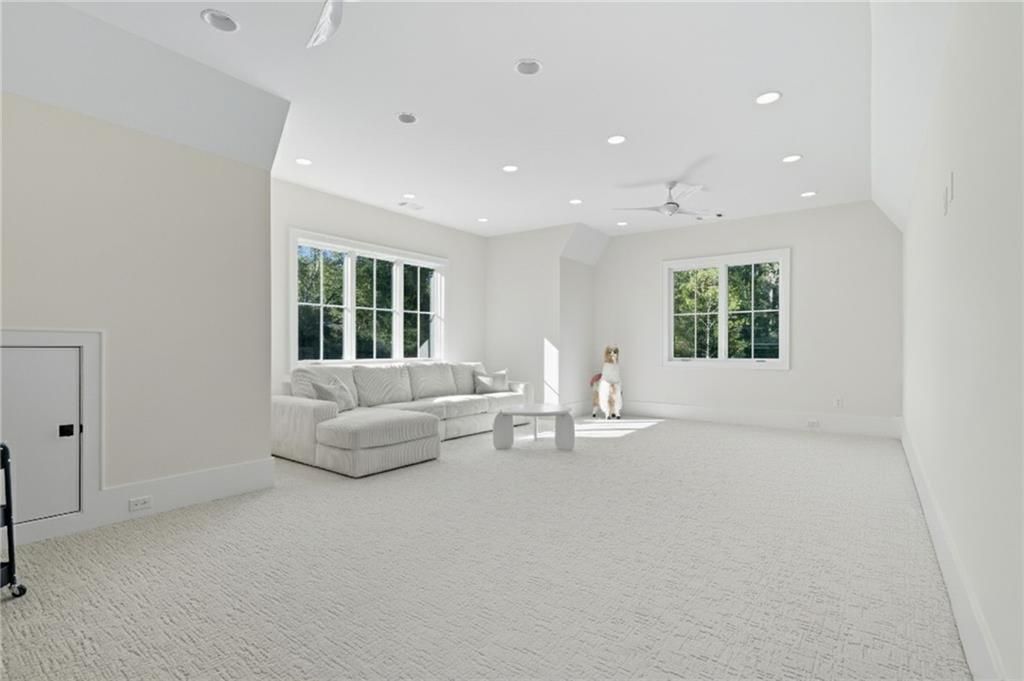 Image 60 of property listing at 14801 HOPEWELL Road, Alpharetta, GA 30004