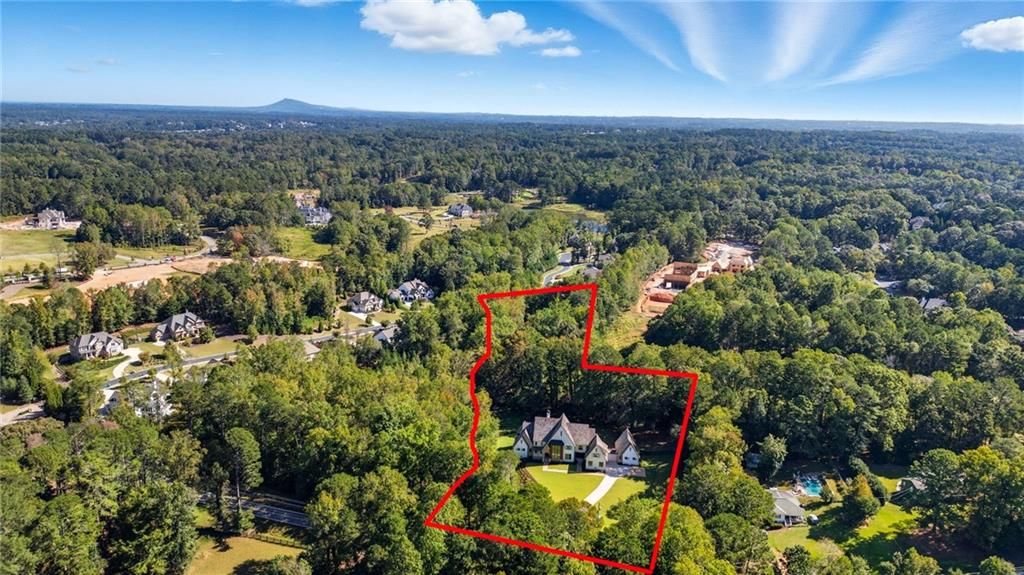 Image 63 of property listing at 14801 HOPEWELL Road, Alpharetta, GA 30004