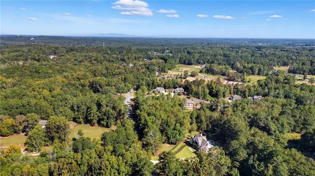 Image 9 of property listing at 14801 HOPEWELL Road, Alpharetta, GA 30004
