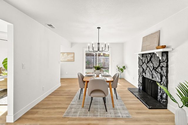 2916 Belmar St, Sacramento, CA 95826