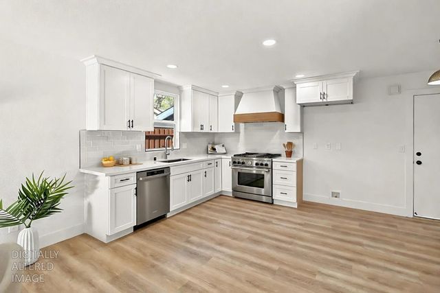 2916 Belmar St, Sacramento, CA 95826