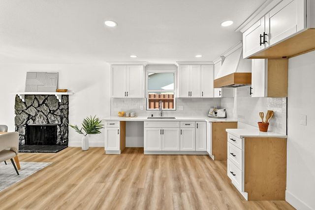 2916 Belmar St, Sacramento, CA 95826