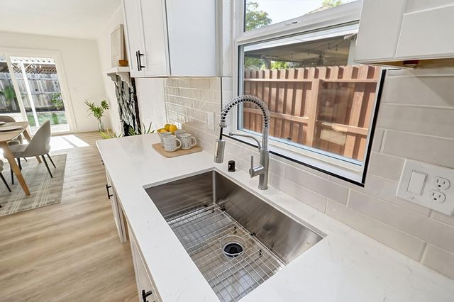 2916 Belmar St, Sacramento, CA 95826