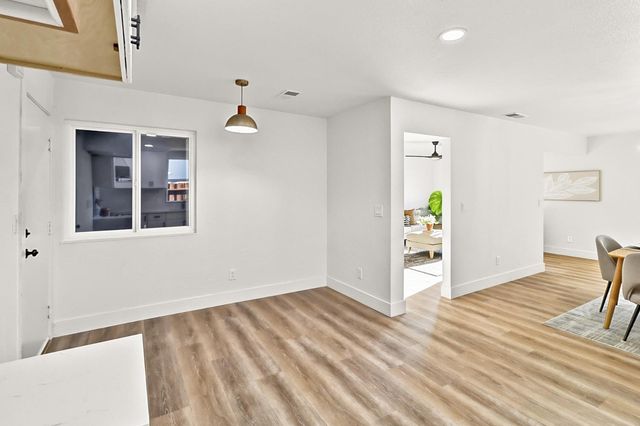 2916 Belmar St, Sacramento, CA 95826