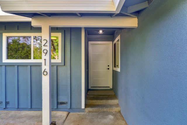 2916 Belmar St, Sacramento, CA 95826