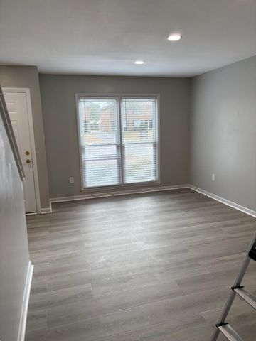 13 S Anderson Avenue B, Charleston, SC 29412