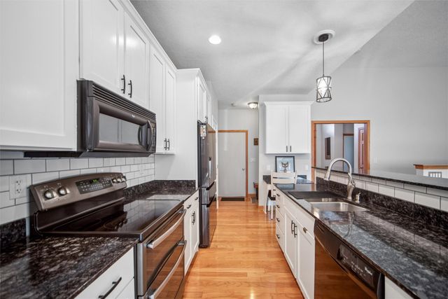 849 SE Delaware Avenue, Ankeny, IA 50021