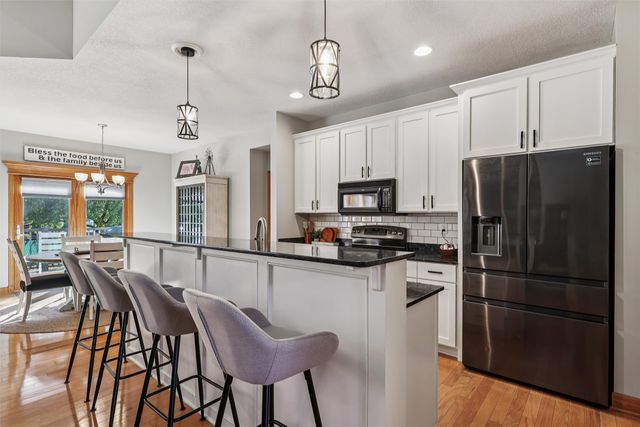 849 SE Delaware Avenue, Ankeny, IA 50021