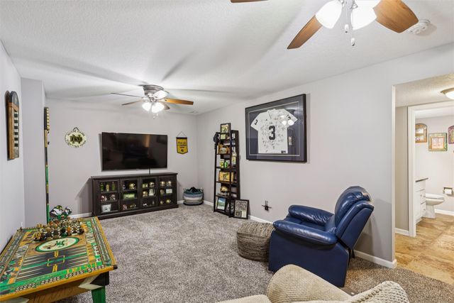 849 SE Delaware Avenue, Ankeny, IA 50021