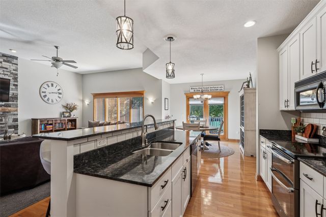 849 SE Delaware Avenue, Ankeny, IA 50021