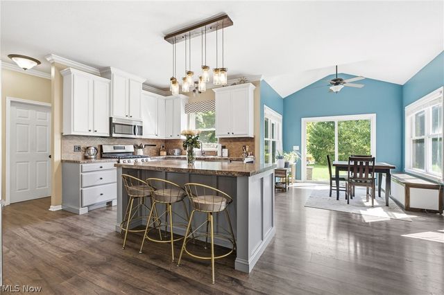 5859 Trystin Tree Drive, Medina, OH 44256