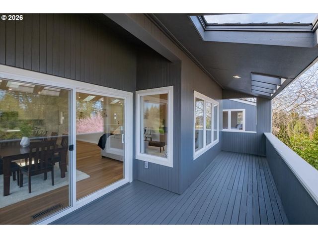 2455 W 29TH Ave, Eugene, OR 97405