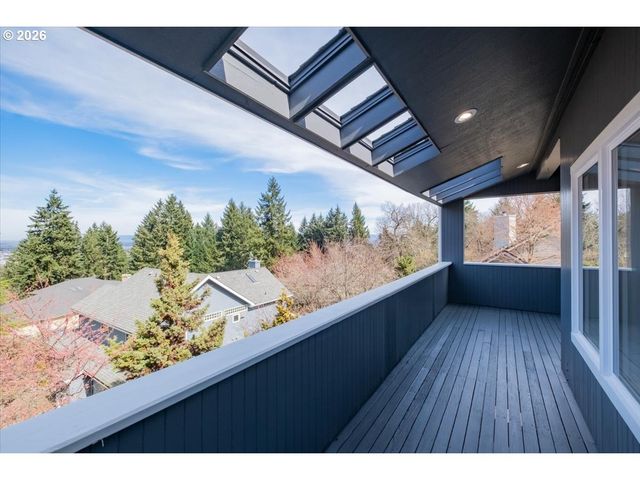 2455 W 29TH Ave, Eugene, OR 97405