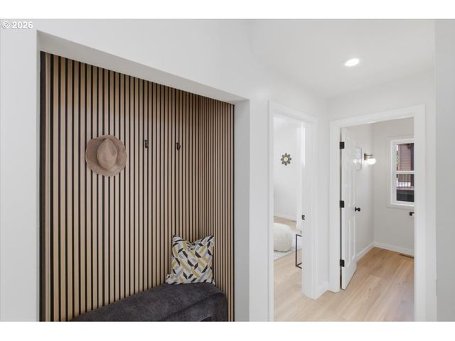 2455 W 29TH Ave, Eugene, OR 97405