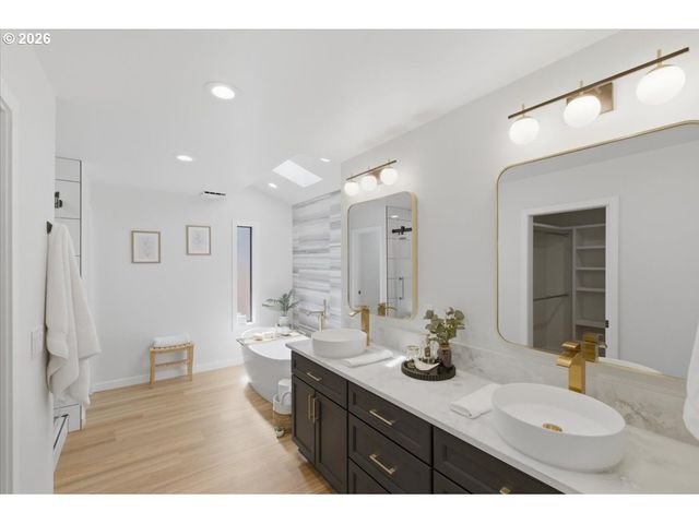 2455 W 29TH Ave, Eugene, OR 97405