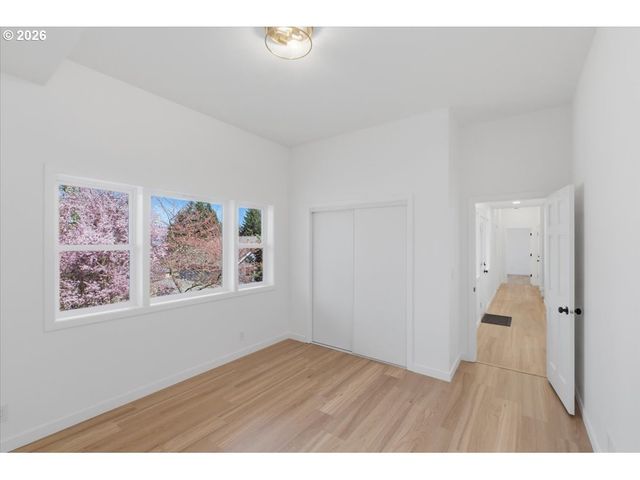 2455 W 29TH Ave, Eugene, OR 97405