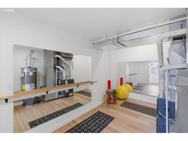 2455 W 29TH Ave, Eugene, OR 97405