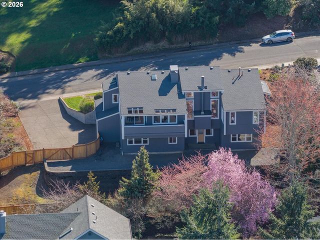 2455 W 29TH Ave, Eugene, OR 97405