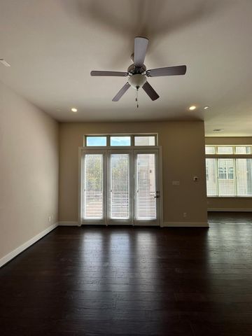 4406 Eli Street C, Houston, TX 77007