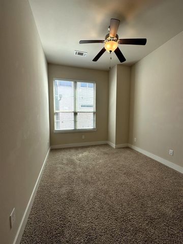 4406 Eli Street C, Houston, TX 77007