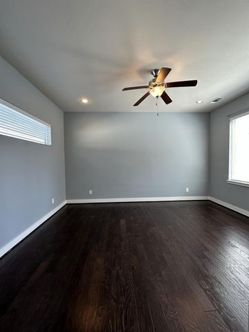 4406 Eli Street C, Houston, TX 77007