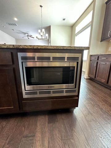 4406 Eli Street C, Houston, TX 77007