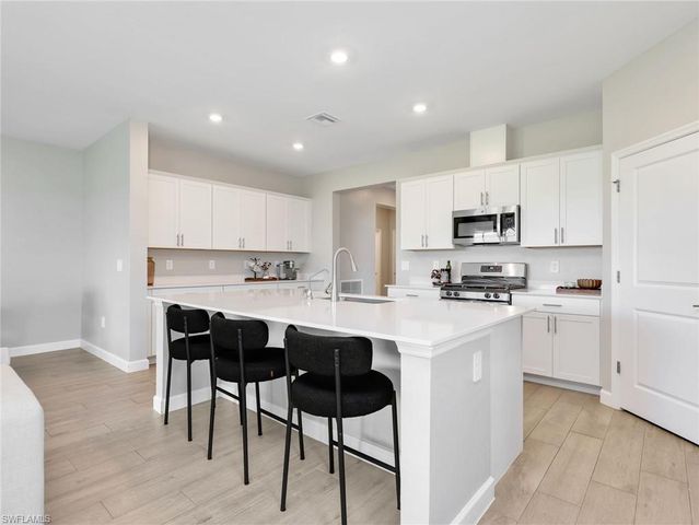 20685 Napa LOOP, Estero, FL 33928