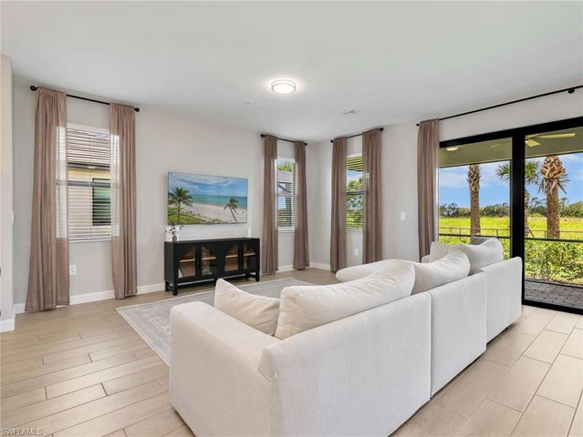 20685 Napa LOOP, Estero, FL 33928