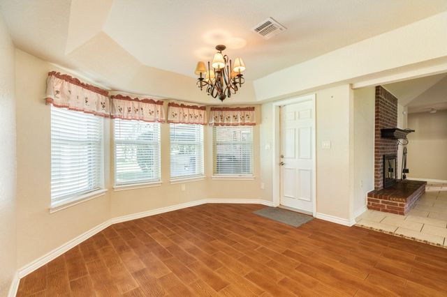 555 County Road 502a, Sweeny, TX 77480