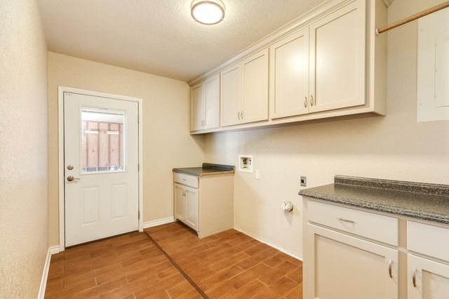 555 County Road 502a, Sweeny, TX 77480