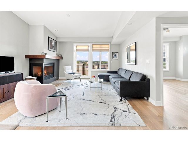 3701 Arapahoe Ave 402, Boulder, CO 80303