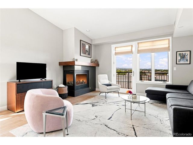 3701 Arapahoe Ave 402, Boulder, CO 80303