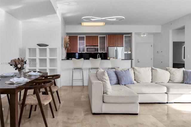 9066 SW 73rd Ct PH2402, Miami, FL 33156