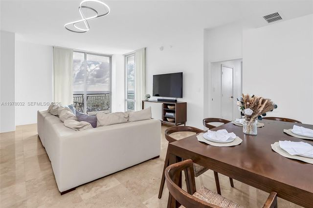 9066 SW 73rd Ct PH2402, Miami, FL 33156