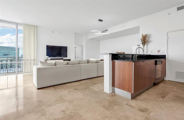 9066 SW 73rd Ct PH2402, Miami, FL 33156