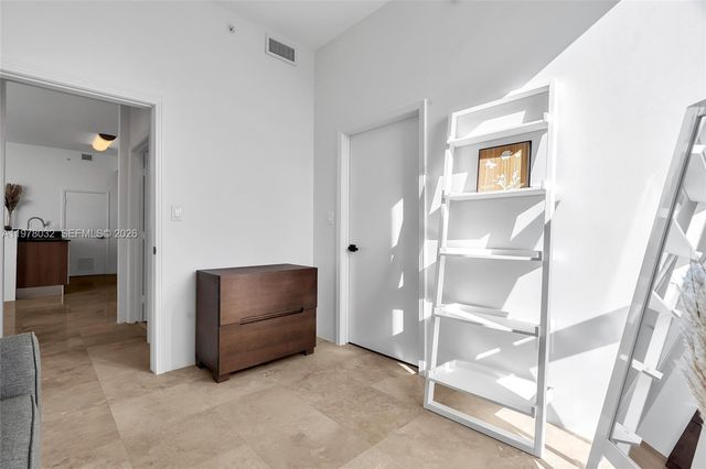 9066 SW 73rd Ct PH2402, Miami, FL 33156